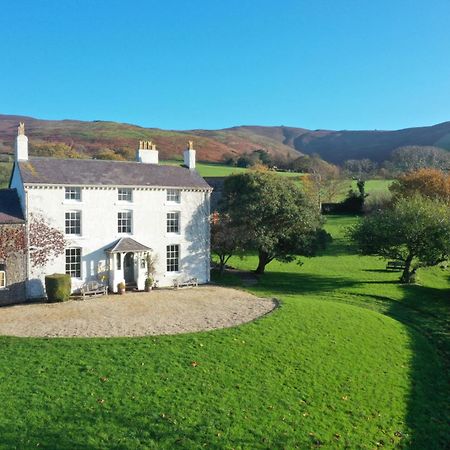 Georgian Country House -Panoramic Views -Sleeps 12 Ruthin Dış mekan fotoğraf