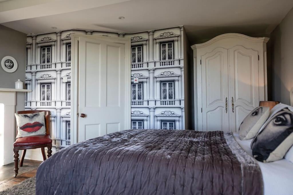 Georgian Country House -Panoramic Views -Sleeps 12 Ruthin Dış mekan fotoğraf